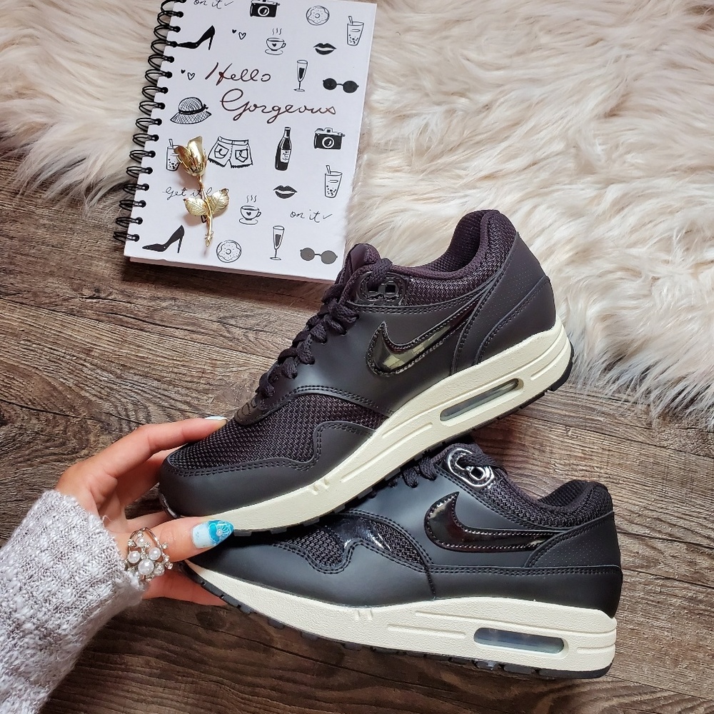 NEW🖤Nike Air Max 1🖤 - Picture 5 of 8